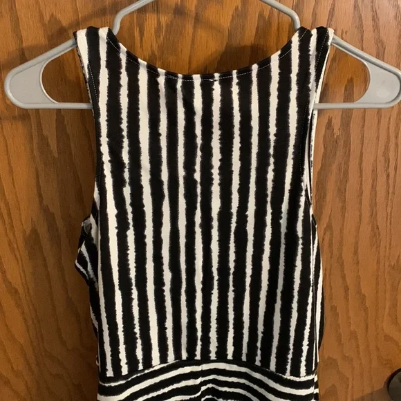 H&M black and white striped skater style sleeveless dress large - Picture 4 of 6